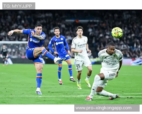 阿斯报预测皇马首发阵容姆巴佩维尼修斯马斯坦托诺联手组成锋线三叉戟